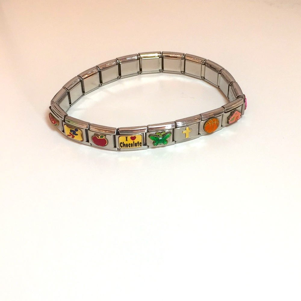 Bracelet